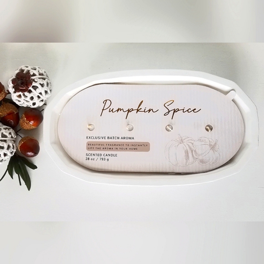 Pumpkin Spice Extra Large Coffee Table Scented Candle - Picture 9 of 9